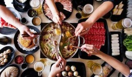 娱乐吃瓜酱吃火锅
