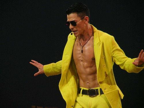 娱乐吃瓜刘德华是真的吗,刘德华“娱乐吃瓜”传闻真相揭秘