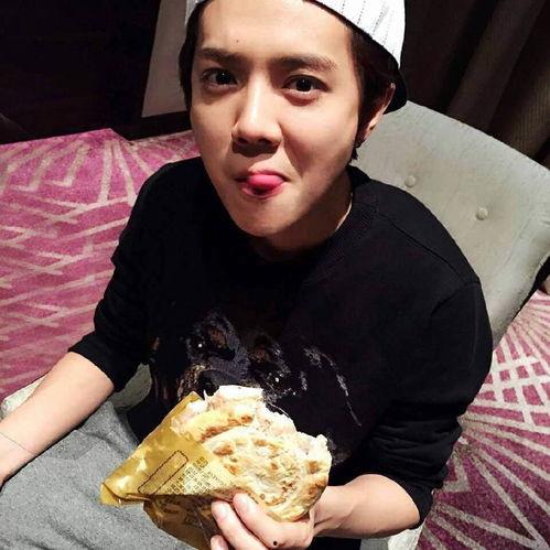 娱乐吃瓜酱当代年轻人,解码当代年轻人的“瓜界”生活